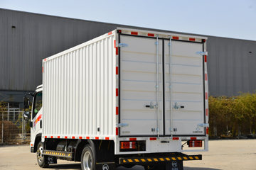 ���� ����M3 ������ 2.2L 95���� CNG 4.16�׵�����ʽ�Ῠ(KMC5043XXYNG336DP6)ͼƬ