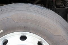 东风商用车 天龙旗舰KX 王者版 600马力 6X4 AMT自动挡牵引车(国六)(DFH4250CX7)