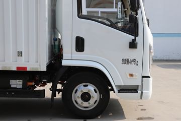 �����Ῠ ����Z1 ������ 4.18�׵��Ŵ��綯��ʽ�Ῠ81.14kWhͼƬ