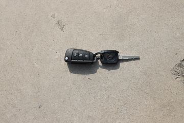 �����Ῠ ����Z1 ������ 4.18�׵��Ŵ��綯��ʽ�Ῠ81.14kWhͼƬ