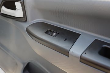 �����Ῠ ����Z1 ������ 4.18�׵��Ŵ��綯��ʽ�Ῠ81.14kWhͼƬ