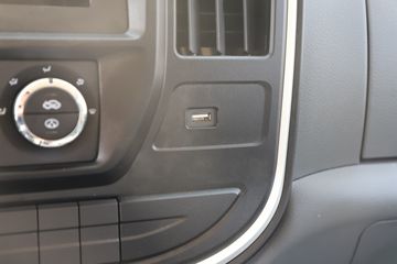 �����Ῠ ����Z1 ������ 4.18�׵��Ŵ��綯��ʽ�Ῠ81.14kWhͼƬ