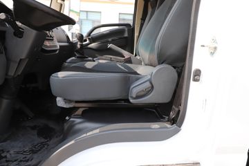 �����Ῠ ����Z1 ������ 4.18�׵��Ŵ��綯��ʽ�Ῠ81.14kWhͼƬ