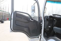 陕汽轻卡 德蓝Z1 基础型 4.18米单排纯电动厢式轻卡(YTQ5042XXYJEEV334)81.14kWh 陕汽轻卡 德蓝Z1 基础型 4.18米单排纯电动厢式轻卡(YTQ5042XXYJEEV334)81.14kWh