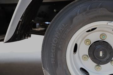 �����Ῠ ����Z1 ������ 4.18�׵��Ŵ��綯��ʽ�Ῠ81.14kWhͼƬ