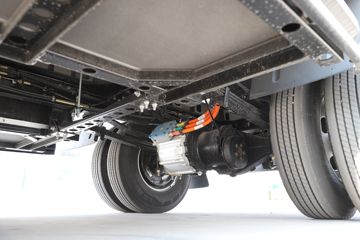 �����Ῠ ����Z1 ������ 4.18�׵��Ŵ��綯��ʽ�Ῠ81.14kWhͼƬ