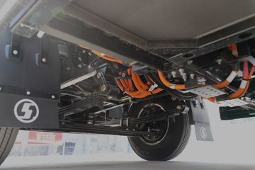 �����Ῠ ����Z1 ������ 4.18�׵��Ŵ��綯��ʽ�Ῠ81.14kWhͼƬ