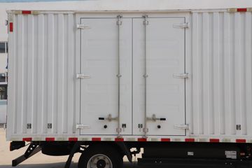 �����Ῠ ����Z1 ������ 4.18�׵��Ŵ��綯��ʽ�Ῠ81.14kWhͼƬ