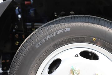 �����Ῠ ����X1 115���� 3.7�׵��������Ῠ(����)(YTQ1041VG281)ͼƬ