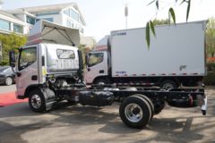 福田 奥铃速运Pro 160马力 4.17米单排仓栅式轻卡(采埃孚6档)(BJ5048CCY9JDA-AB1) 福田 奥铃速运Pro 160马力 4.17米单排仓栅式轻卡(采埃孚6档)(BJ5048CCY9JDA-AB1)