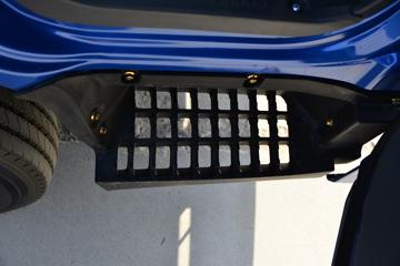 ���� ����M1 130���� 4X2 3.2����ж��(����)(KMC3041SA268DP6)ͼƬ