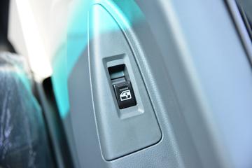 ���� ����M1 130���� 4X2 3.2����ж��(����)(KMC3041SA268DP6)ͼƬ