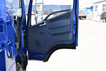 ���� ����M1 130���� 4X2 3.2����ж��(����)(KMC3041SA268DP6)ͼƬ