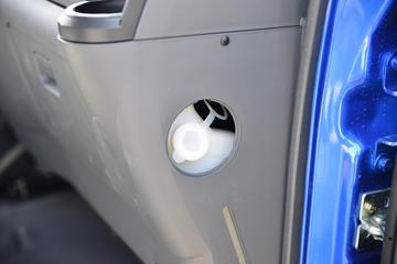 ���� ����M1 130���� 4X2 3.2����ж��(����)(KMC3041SA268DP6)ͼƬ