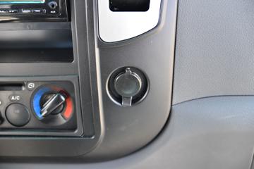 ���� ����M1 130���� 4X2 3.2����ж��(����)(KMC3041SA268DP6)ͼƬ