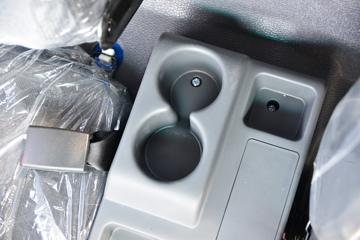 ���� ����M1 130���� 4X2 3.2����ж��(����)(KMC3041SA268DP6)ͼƬ