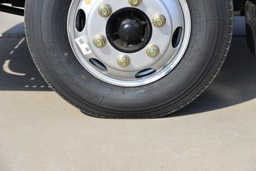 ���� ����M1 130���� 4X2 3.2����ж��(����)(KMC3041SA268DP6)ͼƬ