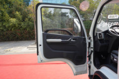 福田 奥铃M卡 1.6L 122马力 汽油 3.19米双排栏板小卡(液刹)