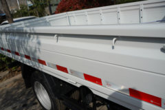 福田 奥铃M卡 1.6L 122马力 汽油 3.19米双排栏板小卡(液刹)