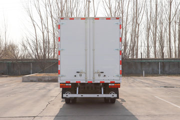 �����Ῠ �����K1 ������ 130���� 4.18��AMT�Զ���������ʽ�Ῠ(����)ͼƬ