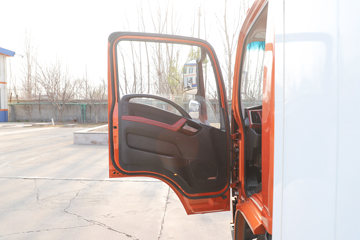 �����Ῠ �����K1 ������ 130���� 4.18��AMT�Զ���������ʽ�Ῠ(����)ͼƬ