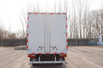 �����Ῠ �����K1 ������ 130���� 4.18��AMT�Զ���������ʽ�Ῠ(����)ͼƬ