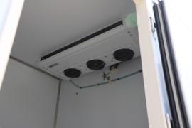 雪龙德龙K1&nbsp;冷藏车上装图片