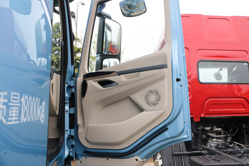 �������� ����H5V 270���� 4X2 6.8�ײ�դʽ�ػ���(LZ5180CCYH5AC1)ͼƬ