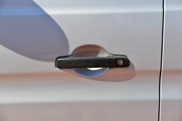 ������Խ��X1 1.3L ���� 91���� 3.05�׵�����������ʽ΢��(����)(SC5031XYKXDD6B1)ͼƬ