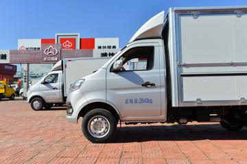 ������Խ��X1 1.3L ���� 91���� 3.05�׵�����������ʽ΢��(����)(SC5031XYKXDD6B1)ͼƬ