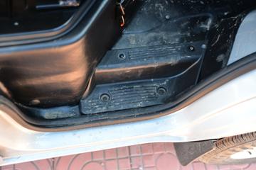 ������Խ��X1 1.3L ���� 91���� 3.05�׵�����������ʽ΢��(����)(SC5031XYKXDD6B1)ͼƬ