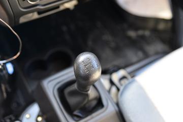 ������Խ��X1 1.3L ���� 91���� 3.05�׵�����������ʽ΢��(����)(SC5031XYKXDD6B1)ͼƬ