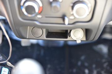 ������Խ��X1 1.3L ���� 91���� 3.05�׵�����������ʽ΢��(����)(SC5031XYKXDD6B1)ͼƬ