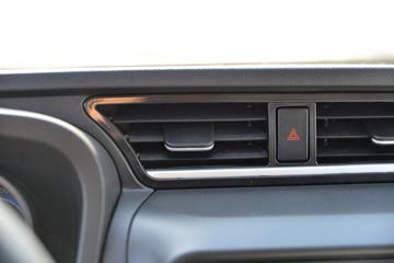 ������Խ��X1 1.3L ���� 91���� 3.05�׵�����������ʽ΢��(����)(SC5031XYKXDD6B1)ͼƬ