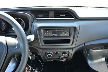 ������Խ��X1 1.3L ���� 91���� 3.05�׵�����������ʽ΢��(����)(SC5031XYKXDD6B1)ͼƬ