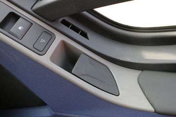 һ����� J6V�ؿ� 560���� 6X4 AMT�Զ���ǣ����(����)(CA4250P66K25T1E6)ͼƬ