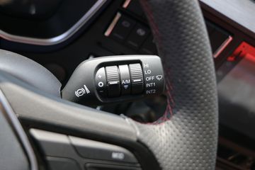 һ����� J6V�ؿ� 560���� 6X4 AMT�Զ���ǣ����(����)(CA4250P66K25T1E6)ͼƬ