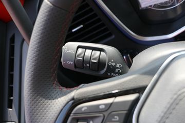 һ����� J6V�ؿ� 560���� 6X4 AMT�Զ���ǣ����(����)(CA4250P66K25T1E6)ͼƬ