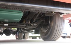 一汽解放 J6V重卡 560马力 6X4 AMT自动挡牵引车(国六)(CA4250P66K25T1E6)