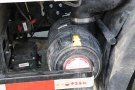 悍将&nbsp;冷藏车底盘图片