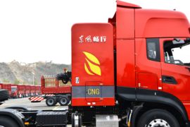 东风天龙KL燃气&nbsp;牵引车外观                                                图片