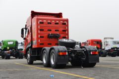东风新疆 天龙KL燃气 500马力 6X4 CNG牵引车(国六)(DFV4258GP6C)