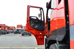 东风新疆 天龙KL燃气 500马力 6X4 CNG牵引车(国六)(DFV4258GP6C)
