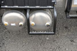 东风天龙KL燃气&nbsp;牵引车底盘                                                图片