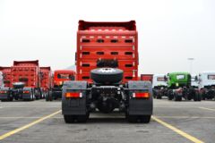 东风新疆 天龙KL燃气 460马力 6X4 CNG牵引车(国六)(DFV4258GP6C)