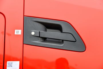 �����½� ����KLȼ�� 380���� 8X4 9.4��CNG��դʽ�ػ���(�й�����12��)(DFV5318CCYGP6N)ͼƬ