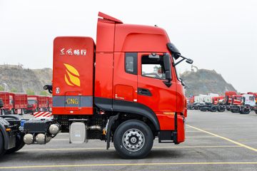 �����½� ����KLȼ�� 480���� 6X4 CNGǣ����(DFV4258GP6C)ͼƬ