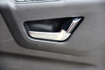 �����½� ����KLȼ�� 480���� 6X4 CNGǣ����(DFV4258GP6C)ͼƬ