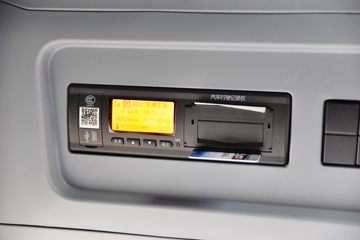 �����½� ����KLȼ�� 480���� 6X4 CNGǣ����(DFV4258GP6C)ͼƬ