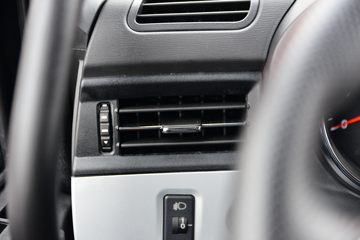 �����½� ����KLȼ�� 480���� 6X4 CNGǣ����(DFV4258GP6C)ͼƬ